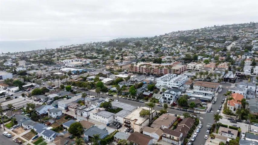 901 Sapphire Street, San Diego, California 92109