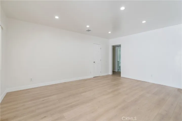 17956 Schoenborn Street, Northridge, California 91325