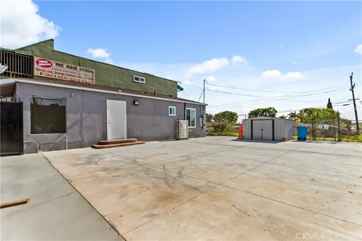 Side building view