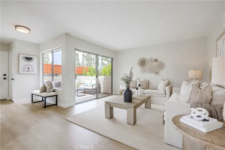 22701 Via Castilla, Lake Forest, California 92630