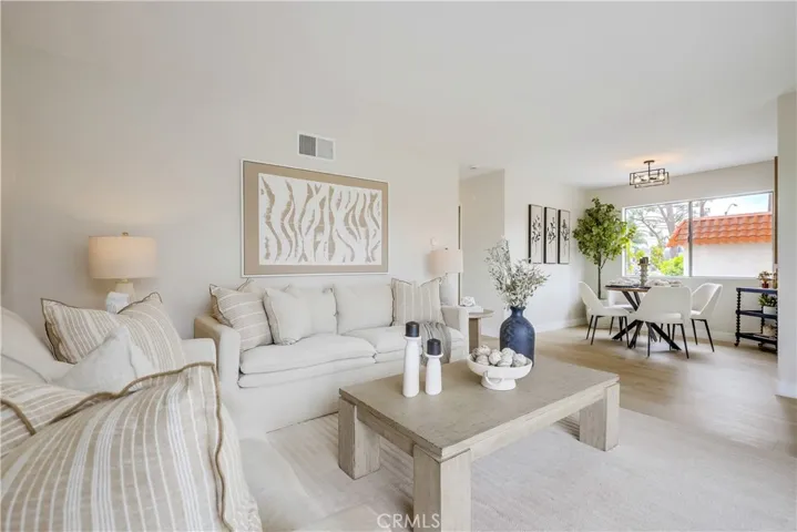 22701 Via Castilla, Lake Forest, California 92630
