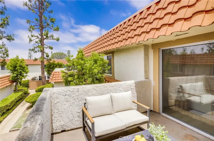 22701 Via Castilla, Lake Forest, California 92630