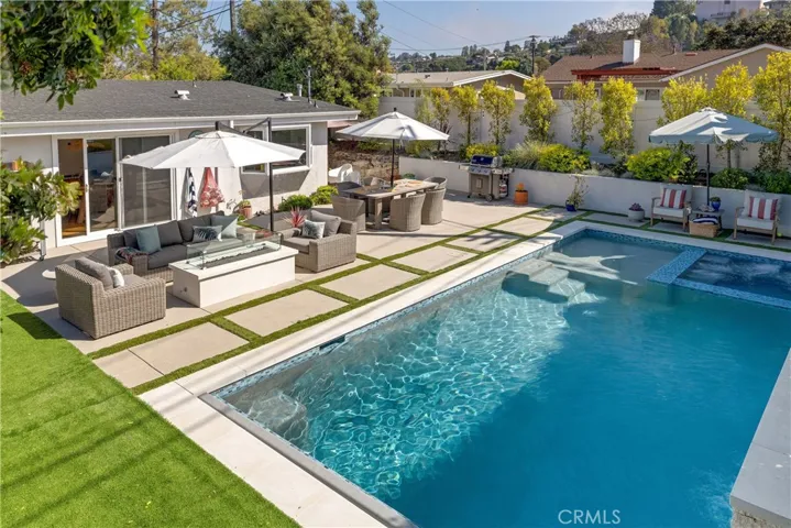 27139 Indian Peak Road, Rancho Palos Verdes, California 90275