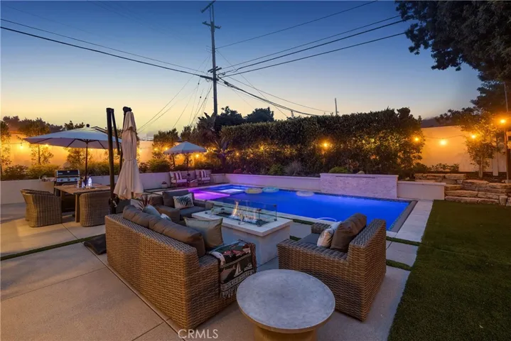 27139 Indian Peak Road, Rancho Palos Verdes, California 90275