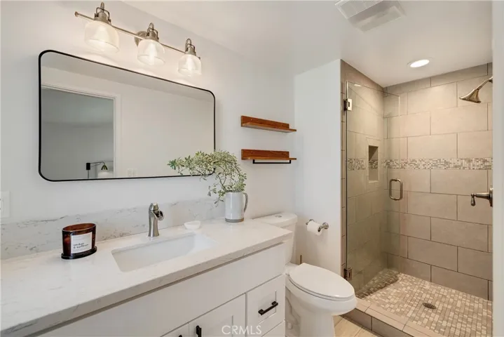 27139 Indian Peak Road, Rancho Palos Verdes, California 90275