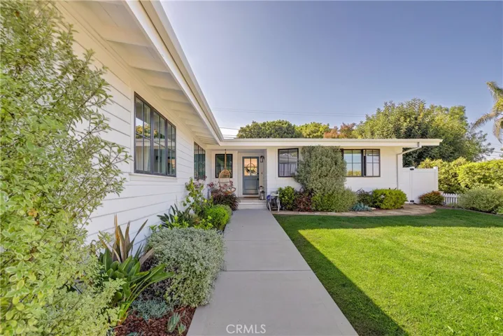 27139 Indian Peak Road, Rancho Palos Verdes, California 90275