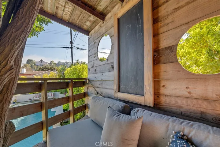 27139 Indian Peak Road, Rancho Palos Verdes, California 90275