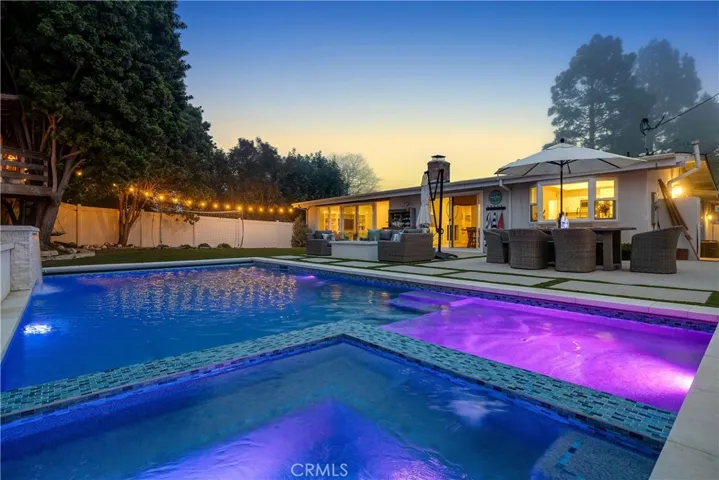 27139 Indian Peak Road, Rancho Palos Verdes, California 90275