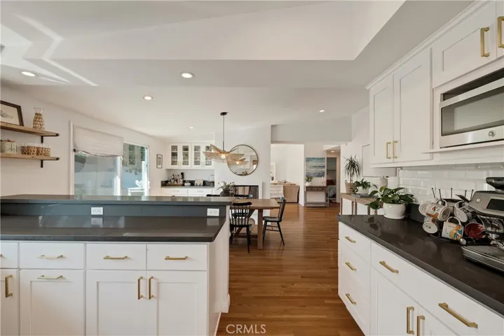 27139 Indian Peak Road, Rancho Palos Verdes, California 90275