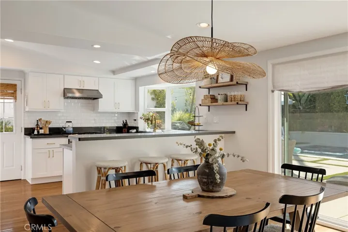 27139 Indian Peak Road, Rancho Palos Verdes, California 90275