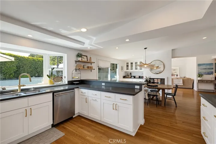27139 Indian Peak Road, Rancho Palos Verdes, California 90275