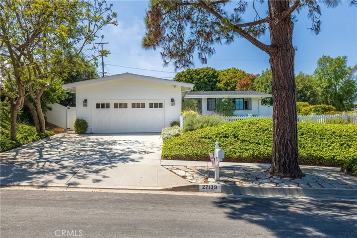 27139 Indian Peak Road, Rancho Palos Verdes, California 90275
