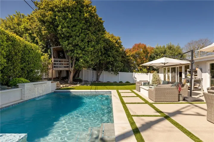 27139 Indian Peak Road, Rancho Palos Verdes, California 90275