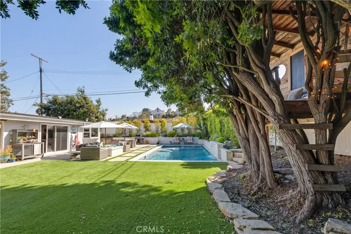 27139 Indian Peak Road, Rancho Palos Verdes, California 90275