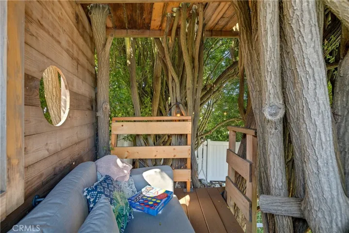 27139 Indian Peak Road, Rancho Palos Verdes, California 90275