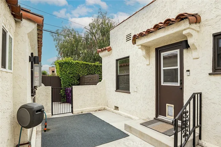 2200 Pine Avenue, Long Beach, California 90806