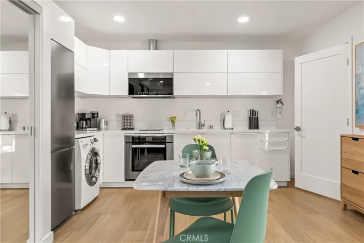 2200 Pine Avenue, Long Beach, California 90806
