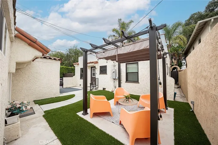 2200 Pine Avenue, Long Beach, California 90806