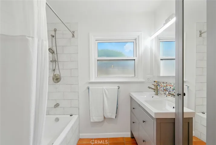 2200 Pine Avenue, Long Beach, California 90806