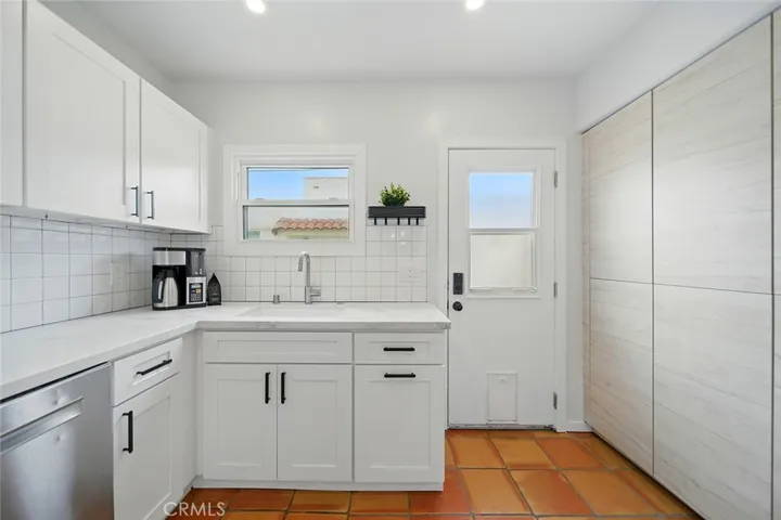 2200 Pine Avenue, Long Beach, California 90806