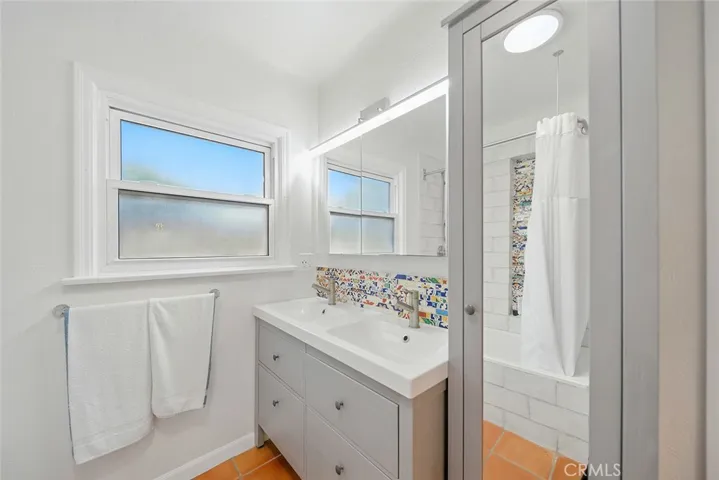 2200 Pine Avenue, Long Beach, California 90806