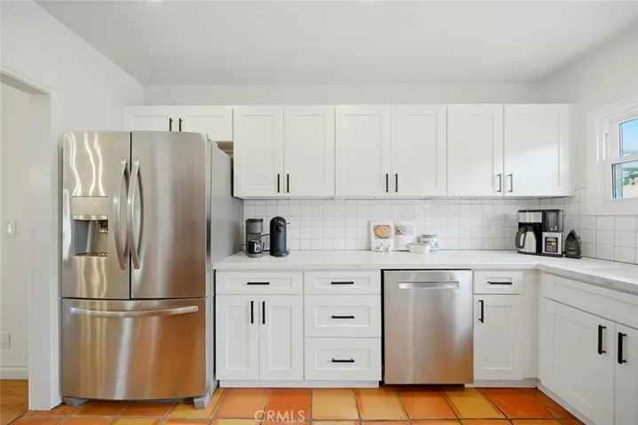 2200 Pine Avenue, Long Beach, California 90806