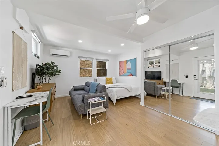 2200 Pine Avenue, Long Beach, California 90806