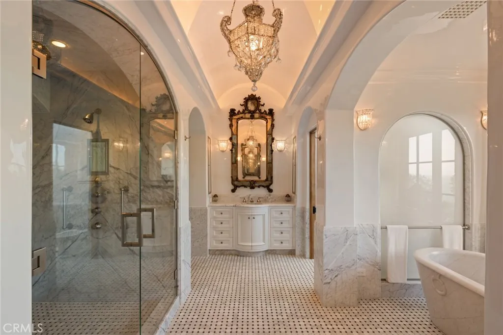 36 Pelican Crest Drive, Newport Coast, California 92657 home-pic-14