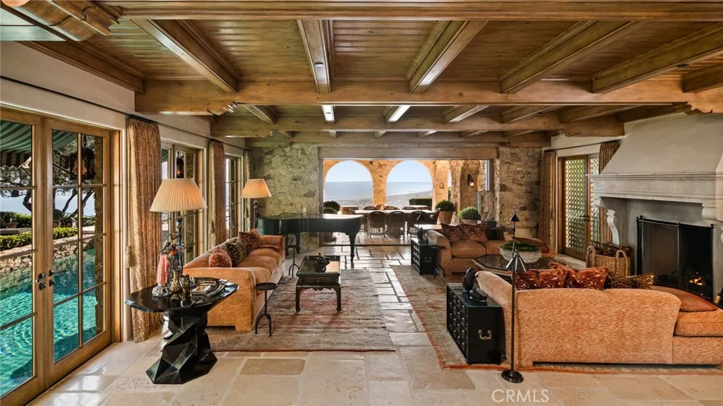36 Pelican Crest Drive, Newport Coast, California 92657 home-pic-9
