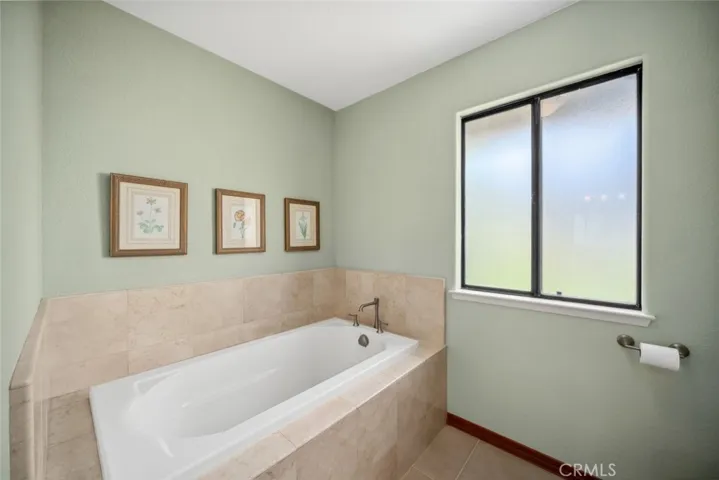 1730 De Anza Court, San Luis Obispo, California 93405