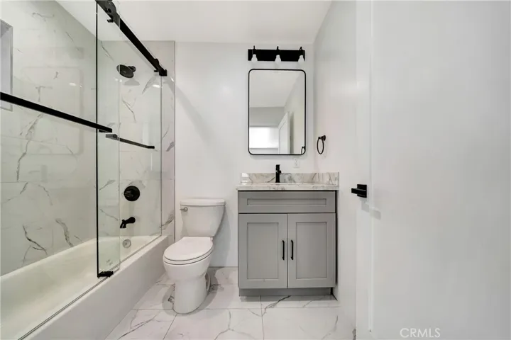 1500 Crenshaw Boulevard, Los Angeles, California 90019