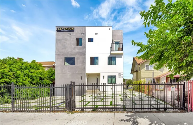 1500 Crenshaw Boulevard, Los Angeles, California 90019