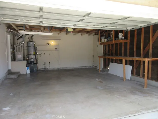 18523 Kinzie Street, Northridge, California 91324