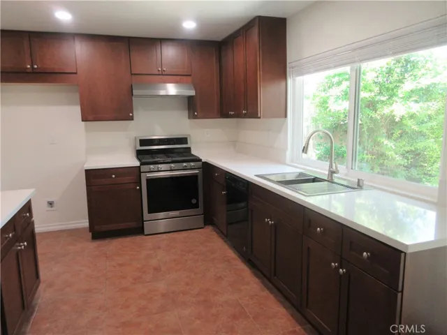 18523 Kinzie Street, Northridge, California 91324