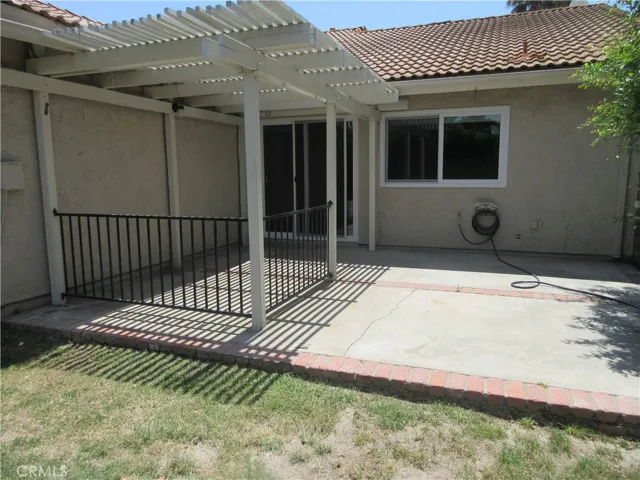 18523 Kinzie Street, Northridge, California 91324