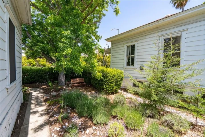 863 Chorro Street, San Luis Obispo, California 93401
