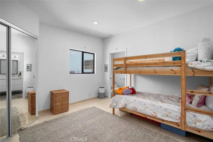 4698 Morro Drive, Woodland Hills, California 91364