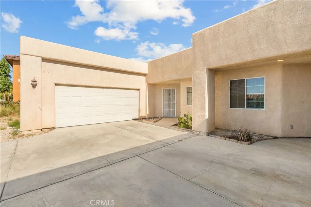 66780 Crescent Drive, Desert Hot Springs, California 92240 home-pic-14