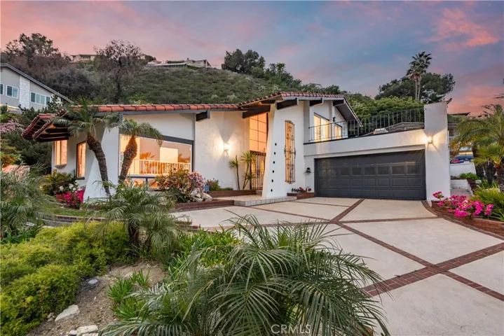30047 Knoll View Drive, Rancho Palos Verdes, California 90275