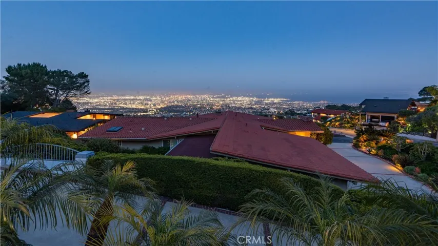 30047 Knoll View Drive, Rancho Palos Verdes, California 90275