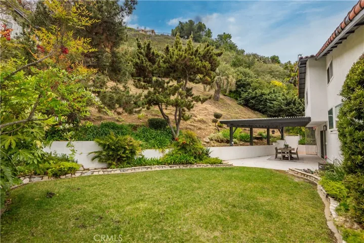 30047 Knoll View Drive, Rancho Palos Verdes, California 90275