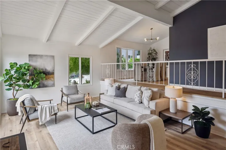 30047 Knoll View Drive, Rancho Palos Verdes, California 90275