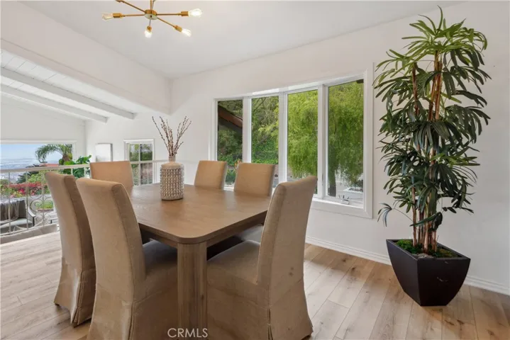 30047 Knoll View Drive, Rancho Palos Verdes, California 90275