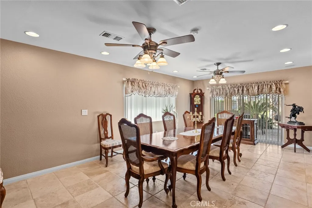 40139 15 Street W, Palmdale, California 93551 home-pic-19