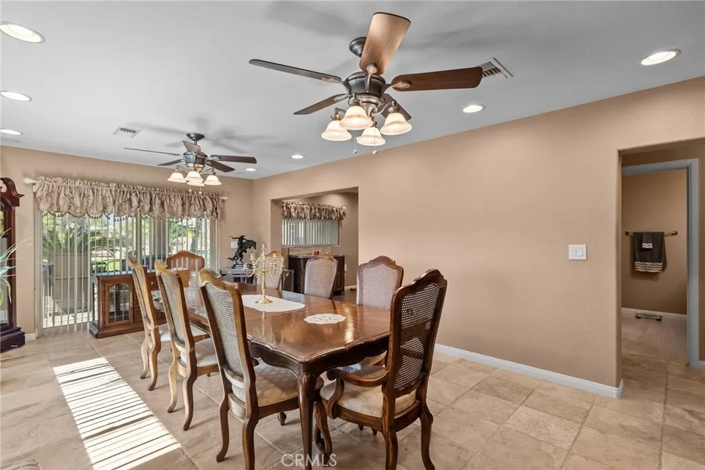 40139 15 Street W, Palmdale, California 93551 home-pic-18