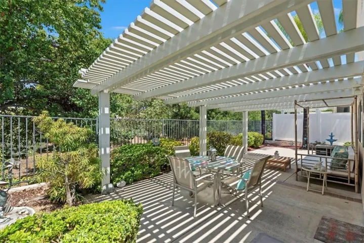 Large Private Rear Patio