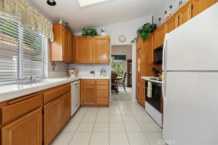 Spacious Kitchen