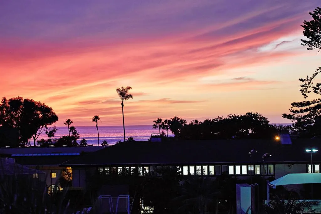 718 Silver St, La Jolla, California 92037 home-pic-26