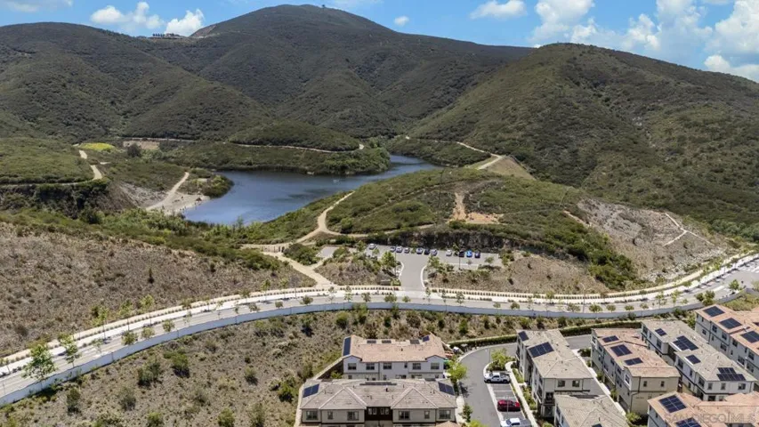 145 Lazurite Rd, San Marcos, California 92078