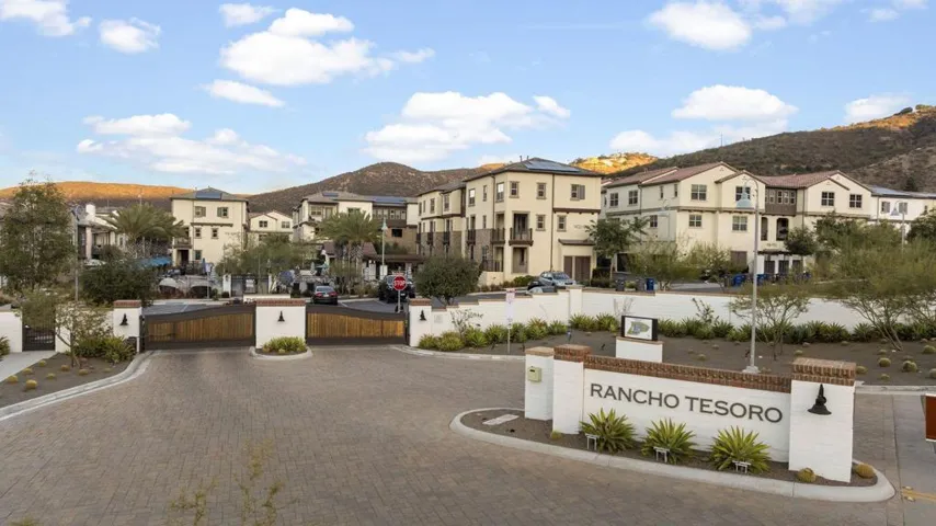 145 Lazurite Rd, San Marcos, California 92078